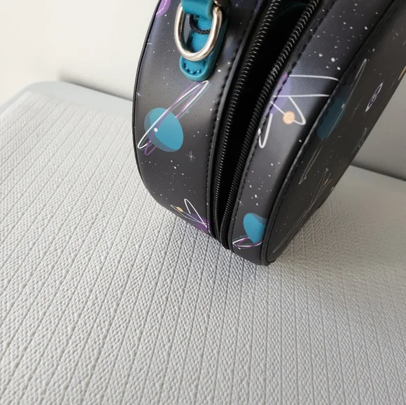 Collectif Talis Galaxy Dreamer Handbag - Picture 8 of 11